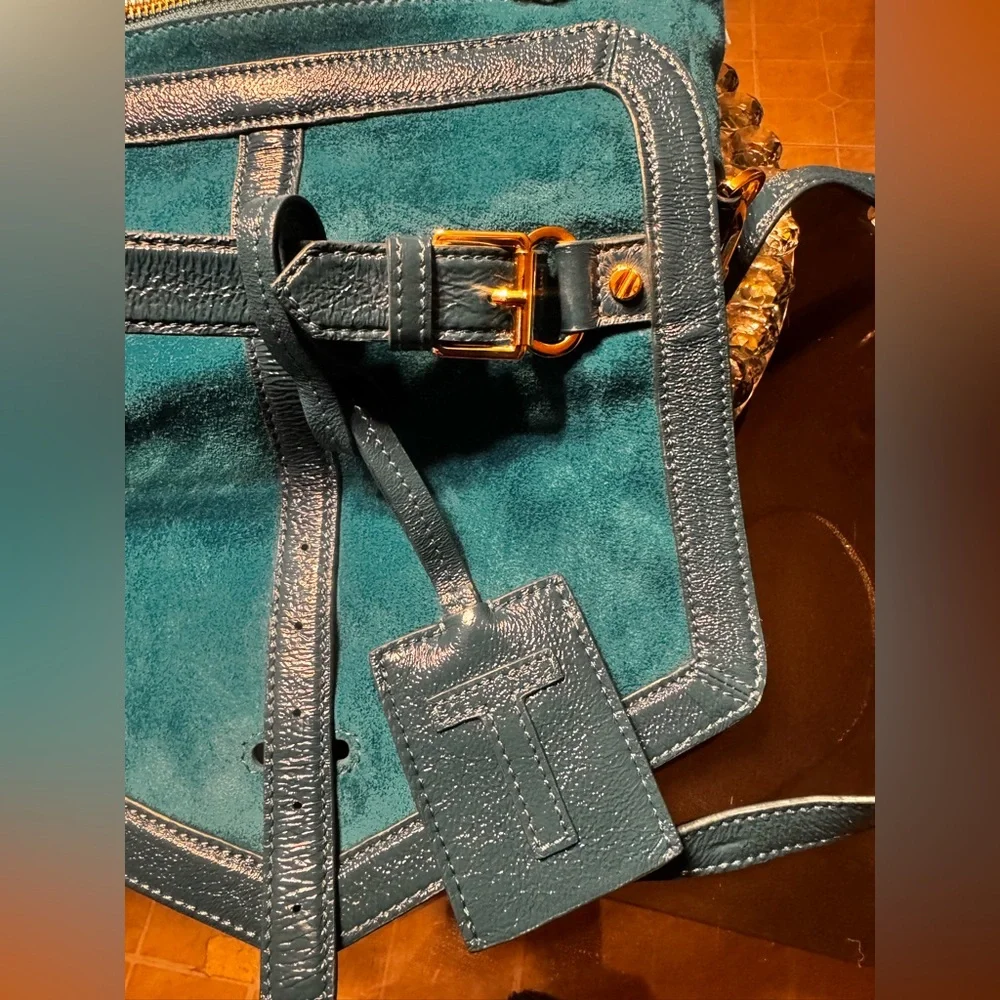 NWOT Tory Burch All Suede and Leather Trim 797 Satchel Messenger Crossbody Bag.